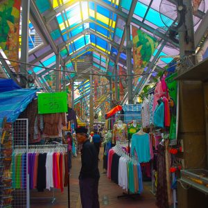 colorful market malaysia - Magali Carbone photo